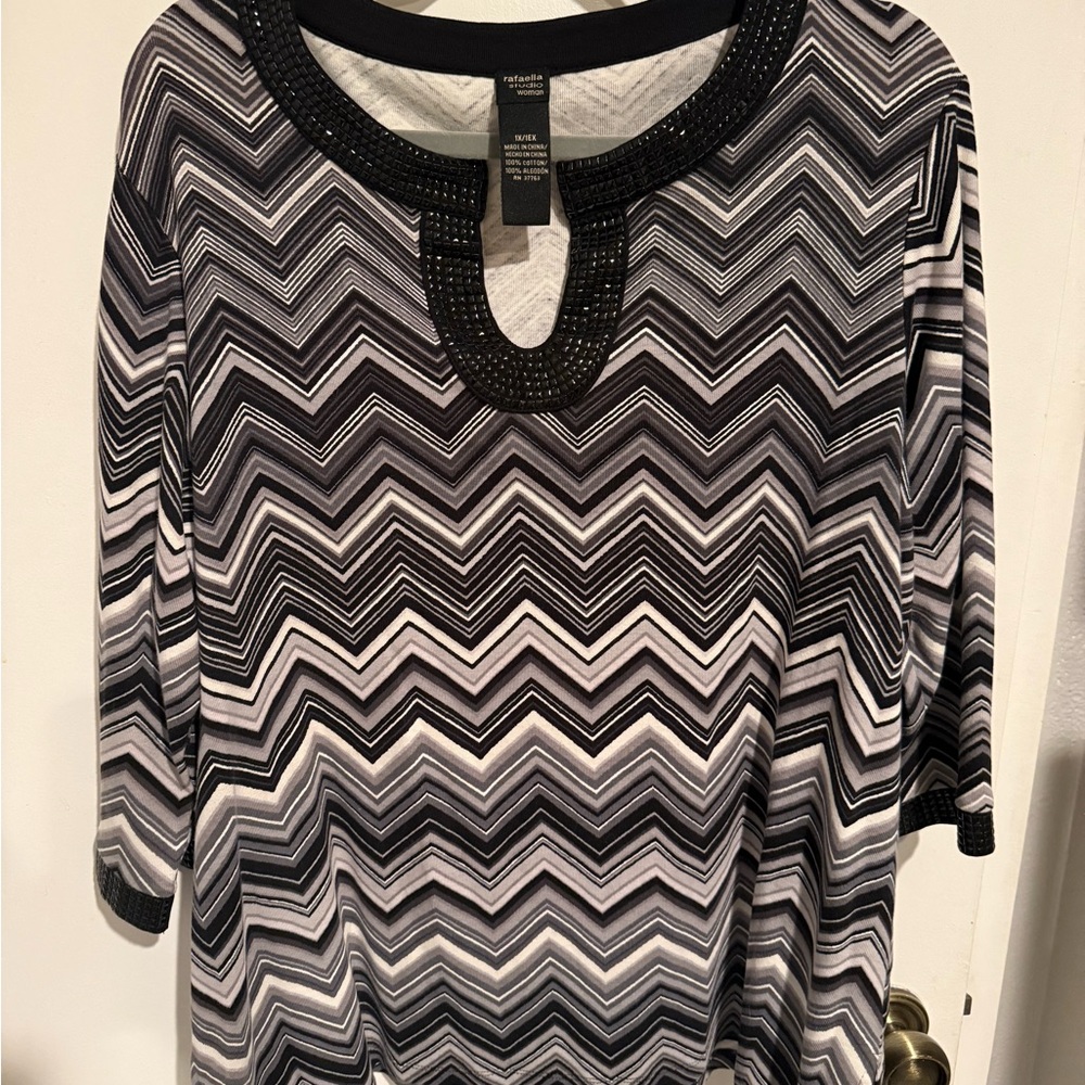 Rafaella Black & White Chevron Beaded Neck Tunic